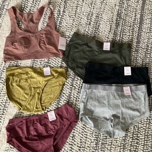 Women’s Auden panty and bra bundle of 6 size M NWT